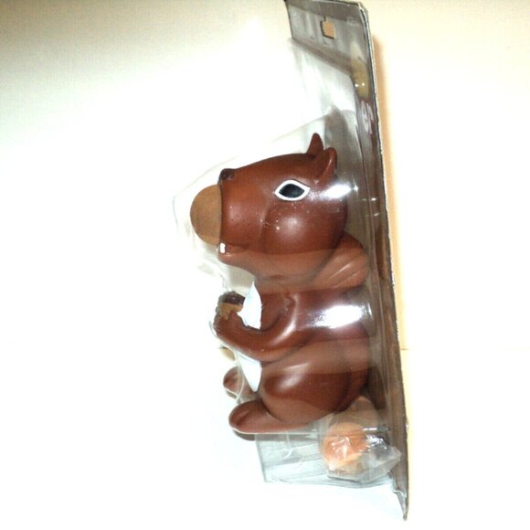 Hog Wild Squirrel Popper Toy New and Sealed 2020 Squeezable Soft Foam Shooter - Picture 3 of 5
